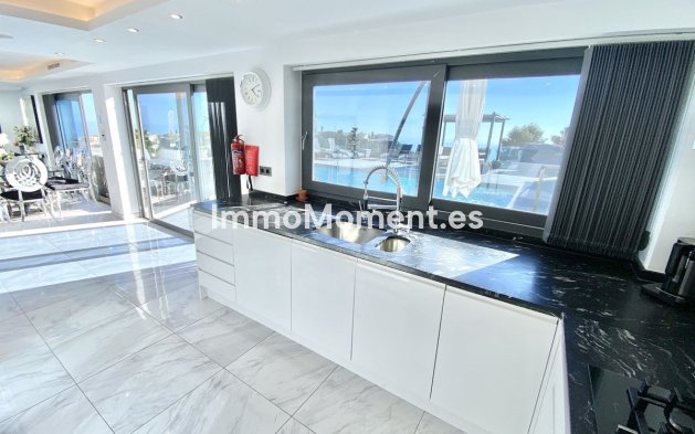 Revente - Villa - Benalmadena - Benalmadena Pueblo