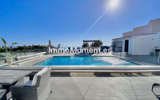 Revente - Villa - Benalmadena - Benalmadena Pueblo