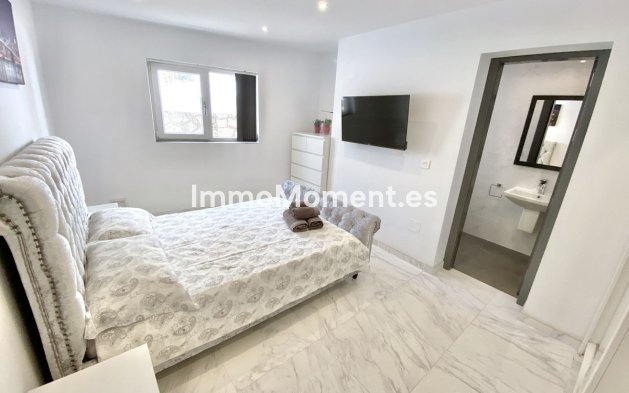 Revente - Villa - Benalmadena - Benalmadena Pueblo