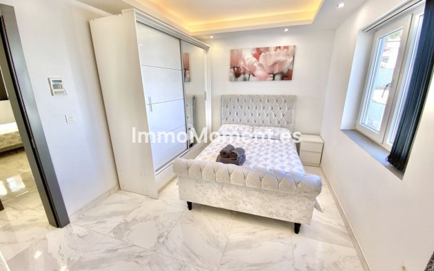 Revente - Villa - Benalmadena - Benalmadena Pueblo