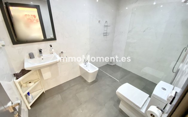 Revente - Villa - Benalmadena - Benalmadena Pueblo