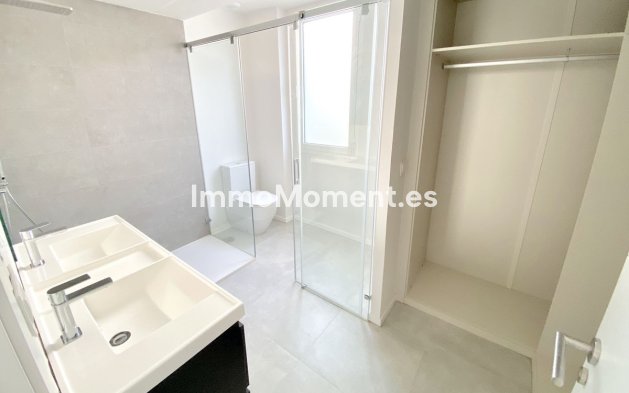 Resale - Apartment - Mijas - La Cala de Mijas