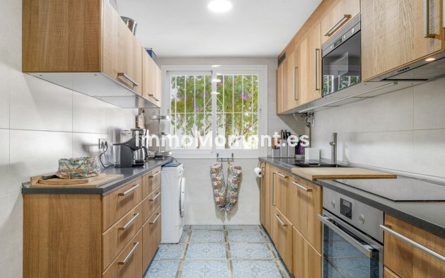 Revente - Maison mitoyenne - Estepona  - Estepona Centro