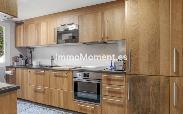 Revente - Maison mitoyenne - Estepona  - Estepona Centro