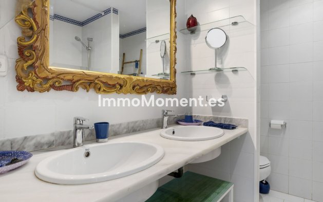 Revente - Maison mitoyenne - Estepona  - Estepona Centro