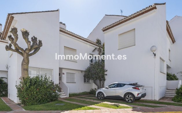 Revente - Maison mitoyenne - Estepona  - Estepona Centro