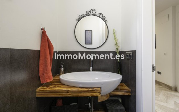 Bestaande woning - Vrijstaande villa - Torremolinos