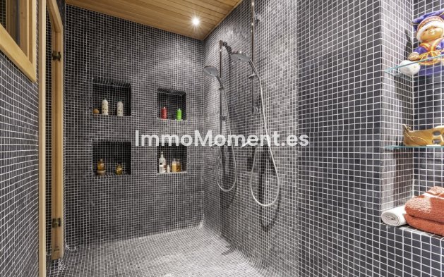 Bestaande woning - Vrijstaande villa - Torremolinos
