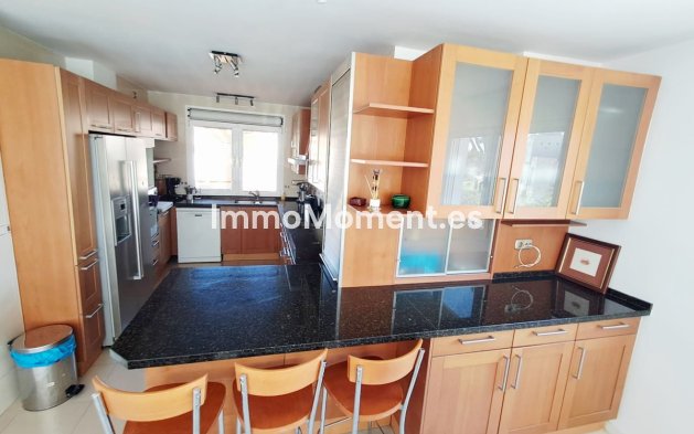 Wiederverkauf - Villa - Benalmadena - Benalmadena Centro