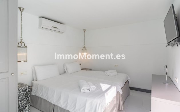 Revente - Villa - Estepona  - Estepona Centro