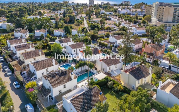 Revente - Villa - Estepona  - Estepona Centro