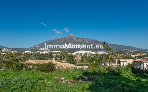 Wiederverkauf - Villa - Marbella - Nueva Andalucía