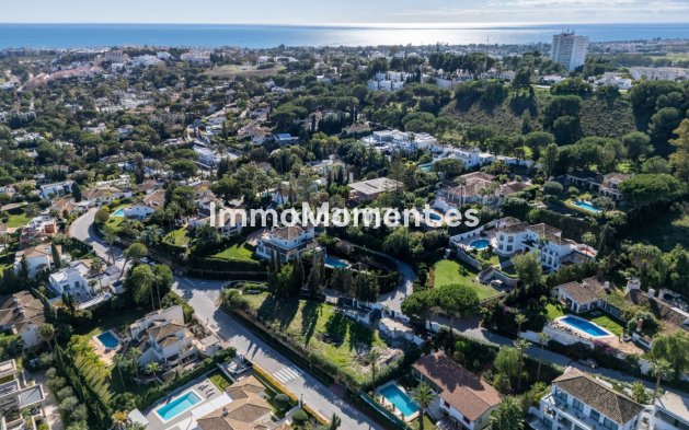 Wiederverkauf - Villa - Marbella - Nueva Andalucía