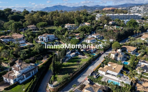 Wiederverkauf - Villa - Marbella - Nueva Andalucía