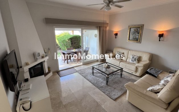 Resale - Townhouse - El Paraiso - New Golden Mile