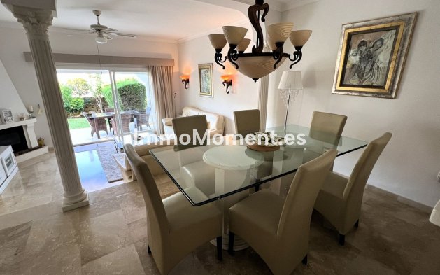 Resale - Townhouse - El Paraiso - New Golden Mile