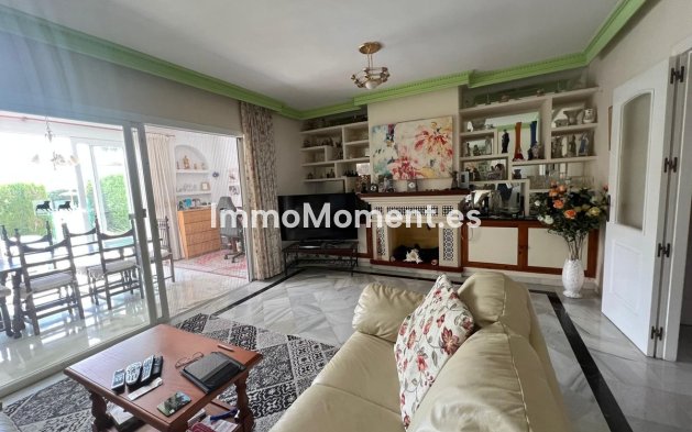 Revente - Maison mitoyenne - Estepona  - Atalaya