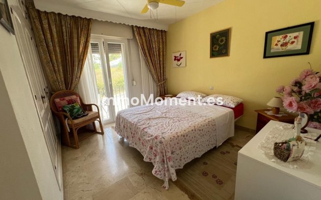 Revente - Maison mitoyenne - Estepona  - Atalaya