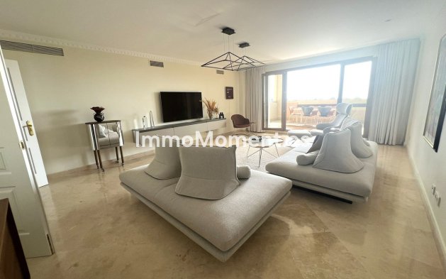 Resale - Apartment - El Paraiso - New Golden Mile