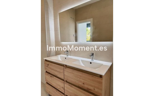 Resale - Villa - Mijas - Mijas Centro