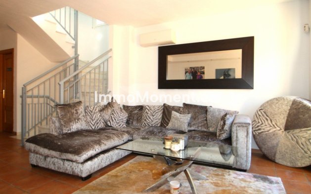 Reventa - Villa - Fuengirola - Los Pacos