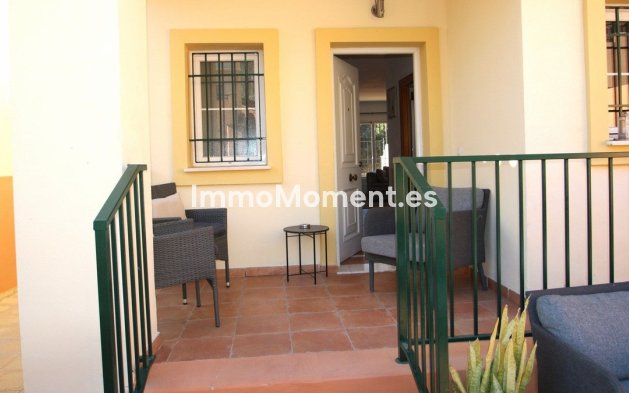 Reventa - Villa - Fuengirola - Los Pacos