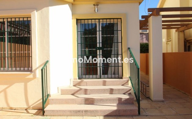 Reventa - Villa - Fuengirola - Los Pacos