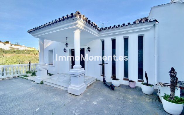Resale - Villa - Mijas - Calahonda