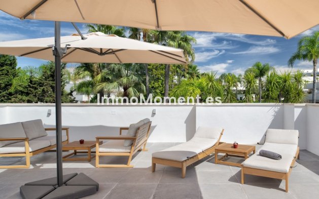 Resale - Apartment - Marbella - Puerto Banús