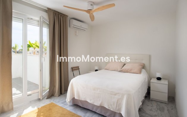 Resale - Apartment - Marbella - Puerto Banús