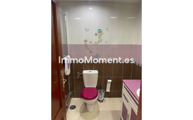 Revente - Maison mitoyenne - Estepona  - Estepona Centro