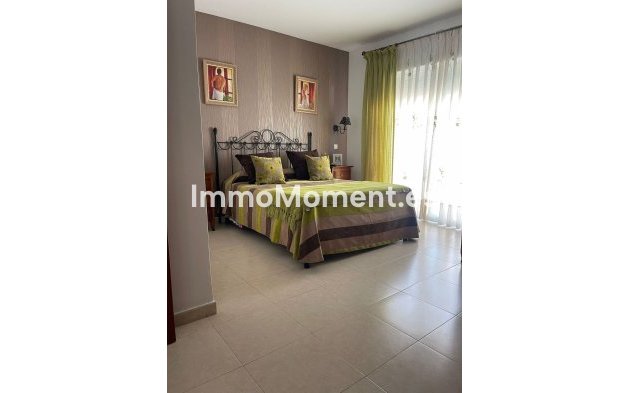 Revente - Maison mitoyenne - Estepona  - Estepona Centro