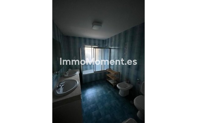 Revente - Appartement - Marbella - Nueva Andalucía