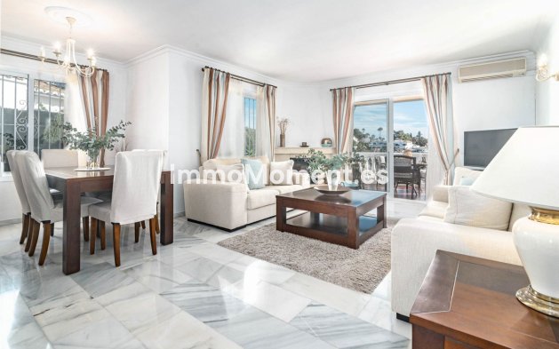 Resale - Villa - Mijas - Calahonda