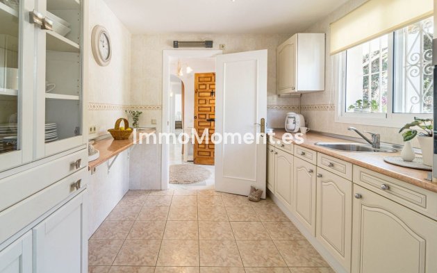 Resale - Villa - Mijas - Calahonda