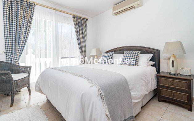 Resale - Villa - Mijas - Calahonda