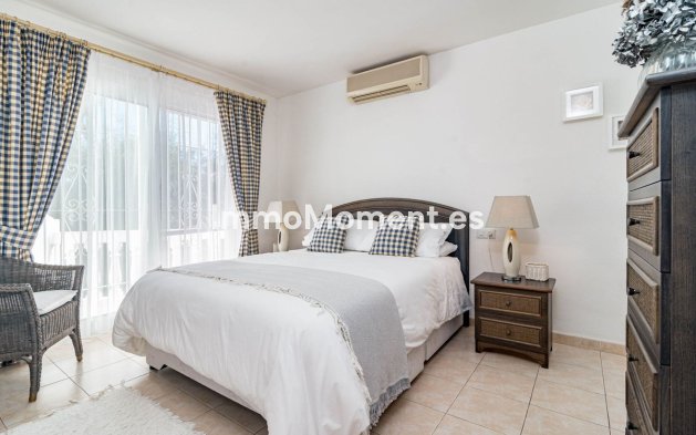 Resale - Villa - Mijas - Calahonda