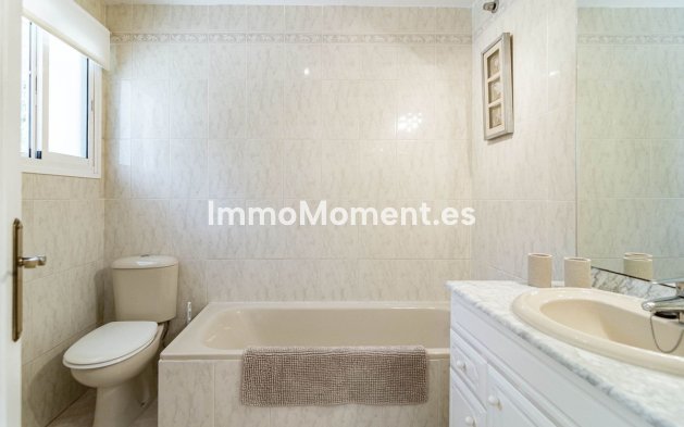 Resale - Villa - Mijas - Calahonda