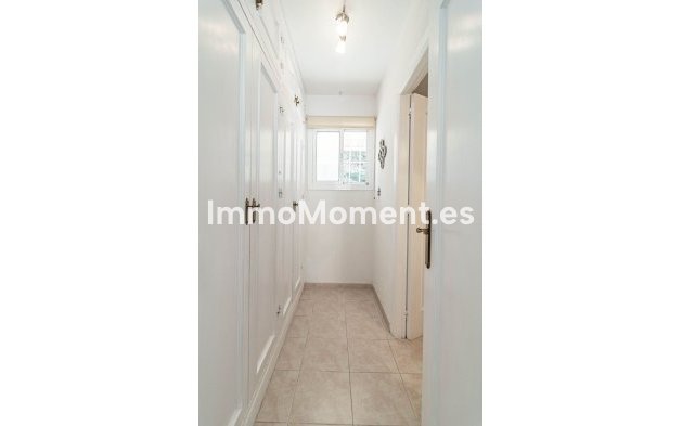 Resale - Villa - Mijas - Calahonda
