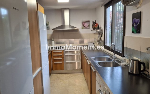 Revente - Maison mitoyenne - Estepona  - Atalaya