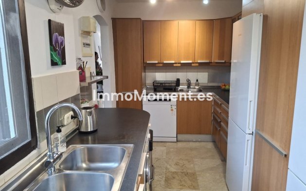 Revente - Maison mitoyenne - Estepona  - Atalaya