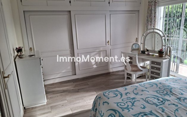 Revente - Maison mitoyenne - Estepona  - Atalaya