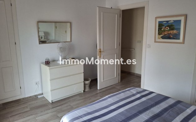 Revente - Maison mitoyenne - Estepona  - Atalaya