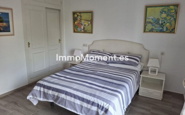 Revente - Maison mitoyenne - Estepona  - Atalaya