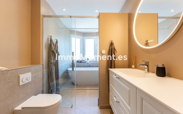 Resale - Villa - Benalmadena - La Capellania