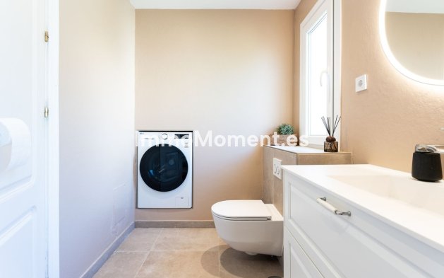 Resale - Villa - Benalmadena - La Capellania