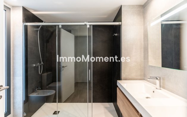 Resale - Apartment - Fuengirola - Fuengirola Centro