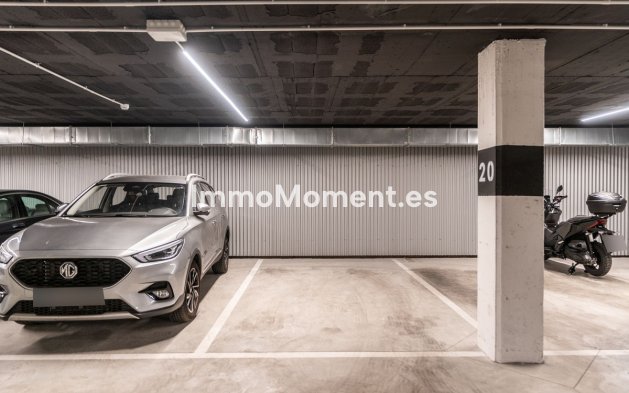 Resale - Apartment - Fuengirola - Fuengirola Centro