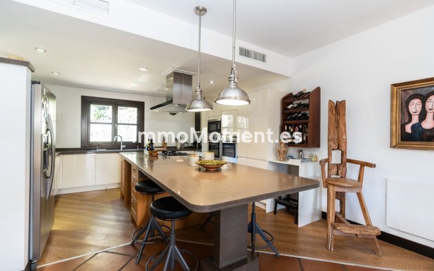 Bestaande woning - Geschakelde woning - Benahavís - Benahavís Centro