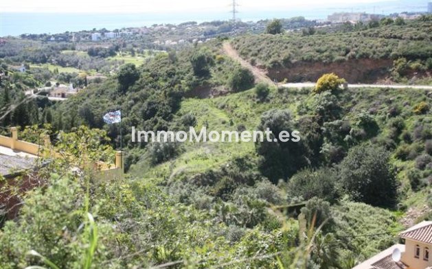 Obra nueva - Terreno - Marbella - El Rosario